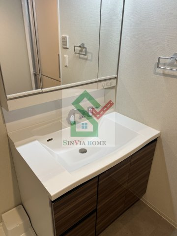 コージーコート大泉学園の独立洗面台