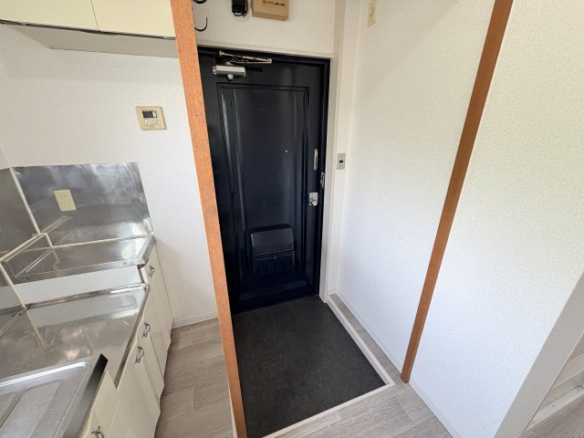 マンション福田の玄関