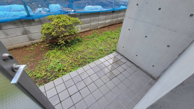【庭】