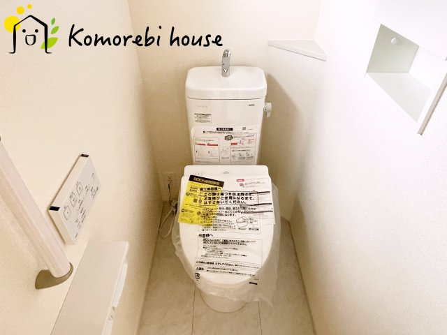 鴻巣市松原4丁目　新築一戸建て　ブルーミングガーデン　01のトイレ|シンプルで使いやすいトイレです