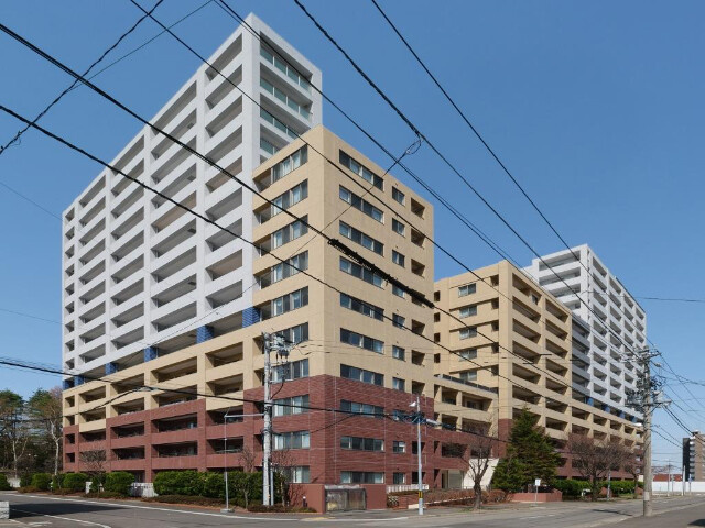 グランアルト福住オーヴェスト棟