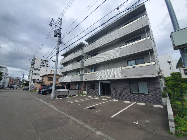ａｍｉ　中の島