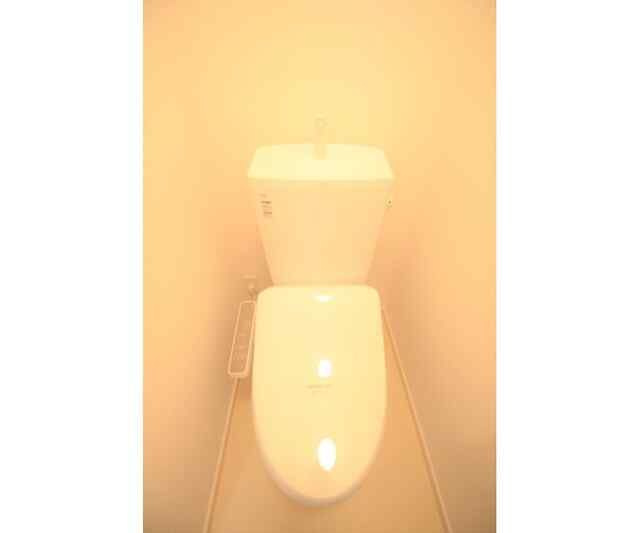 メゾンド下北沢のトイレ