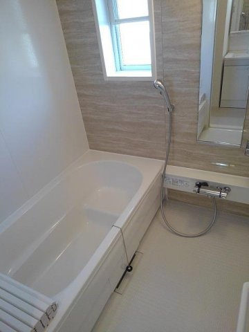 ステラ　Ⅱの浴室|コンパクトで使いやすいお風呂です