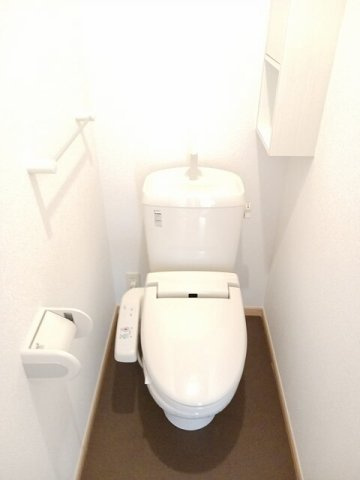 カーサ・グレイスのトイレ|ゆったりとした空間のトイレです