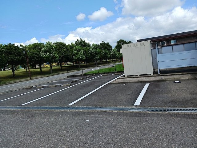 フラワーパークの駐車場