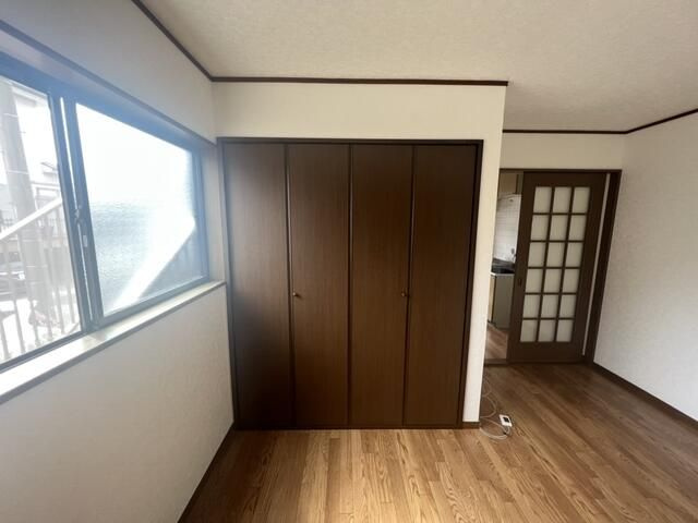 市原市根田４丁目のアパートの収納
