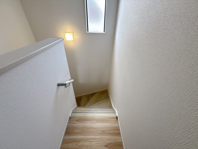 柏市大室　全18区画の玄関