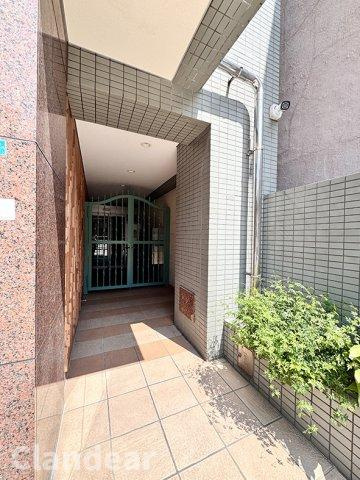 ストーク両国秀山のエントランス|ドキドキの新生活も、安心してスタート。ぴったりの住まいを見つけませんか？クランディアが一緒に住まい選びをサポートします‼　まずは、お気軽にお問合せください　＃クランディア