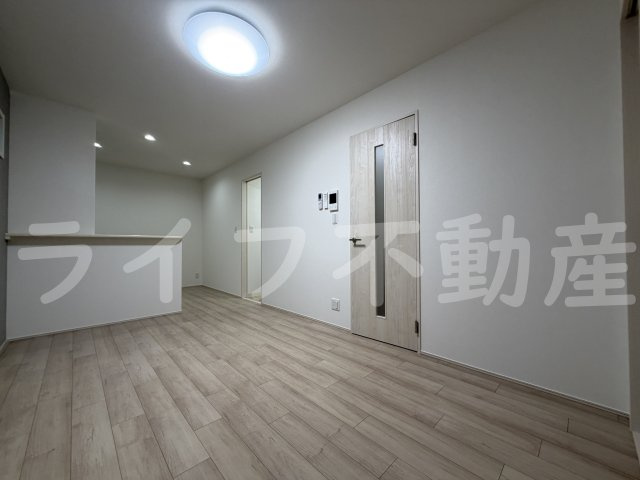 フジパレス東花園駅北Ⅱ番館の居間・リビング|ゆったりとした居間です