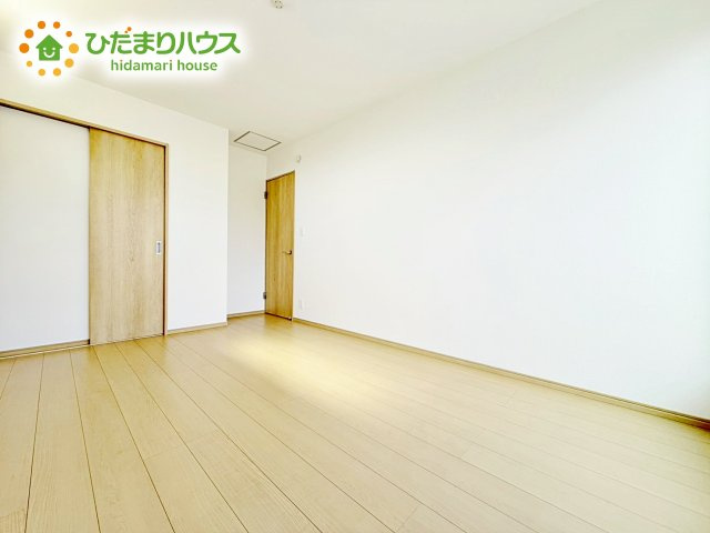 【寝室】 | ひたちなか市相金町33番　新築戸建　A号棟 | ベッドを置いても余裕の広さがあります。パソコンや趣味のスペースなどインテリアを考えるのも楽しみですね！