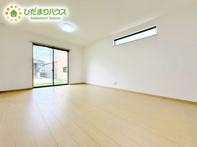 【居間・リビング】 | ひたちなか市相金町33番　新築戸建　A号棟 | 大型テレビに大型ソファー(^^)どんなインテリアにするか考えただけでわくわくしますね！