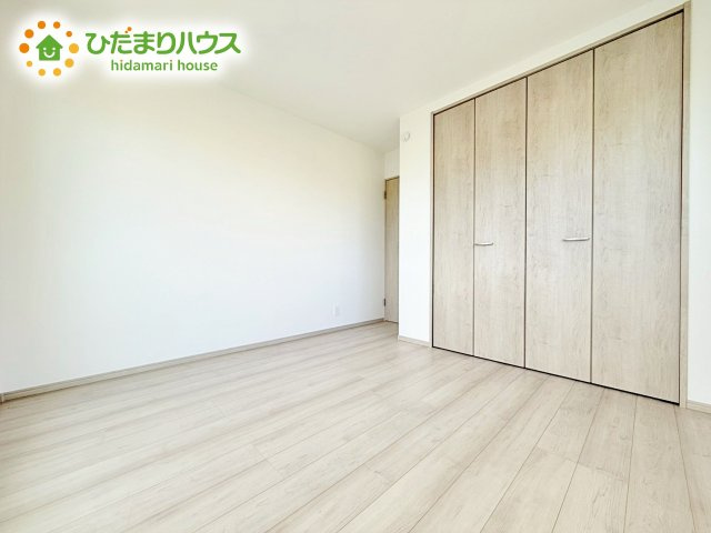【洋室】 | ひたちなか市相金町33番　新築戸建　B号棟 | ご家族様一人ひとりの大切なプライベート空間。シンプルなデザインなので、趣味・感性で個性的に飾ることができます♪