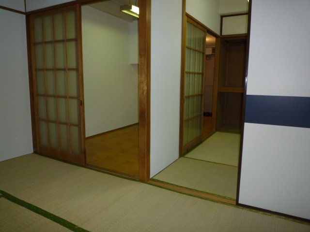 コーポニコニコの内装