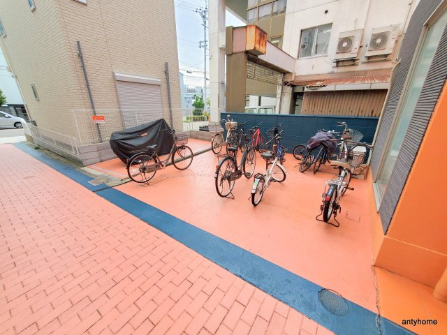 サンキャッスル田川　仲介手数料無料の駐車場