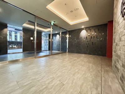 【エントランス】 | プレサンス谷町九丁目駅前