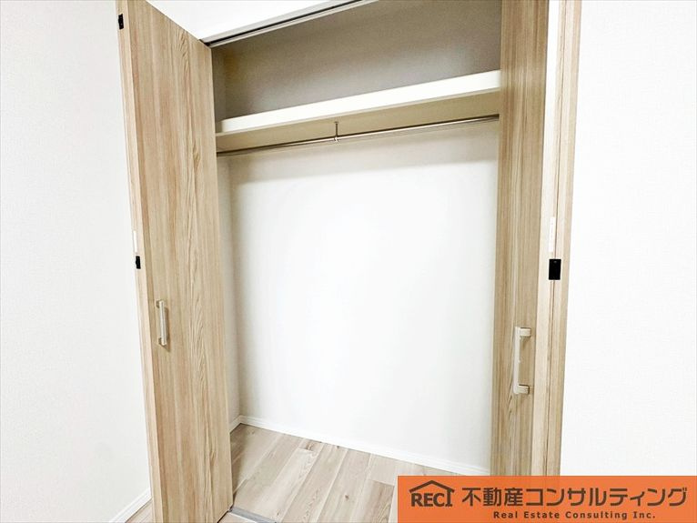 モンセーヌ住吉川公園1番館の収納