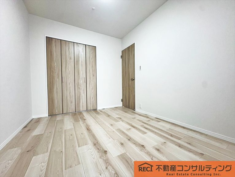モンセーヌ住吉川公園1番館の洋室