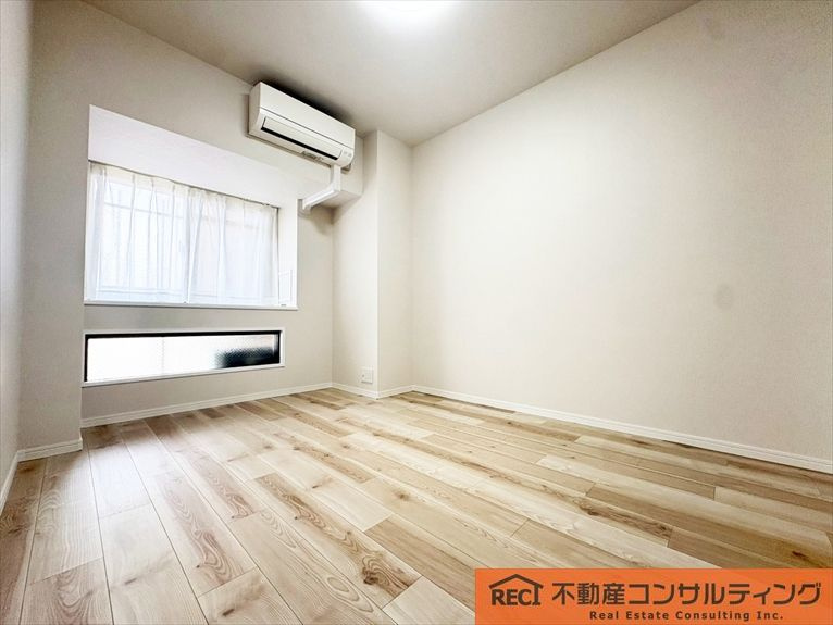 モンセーヌ住吉川公園1番館の洋室