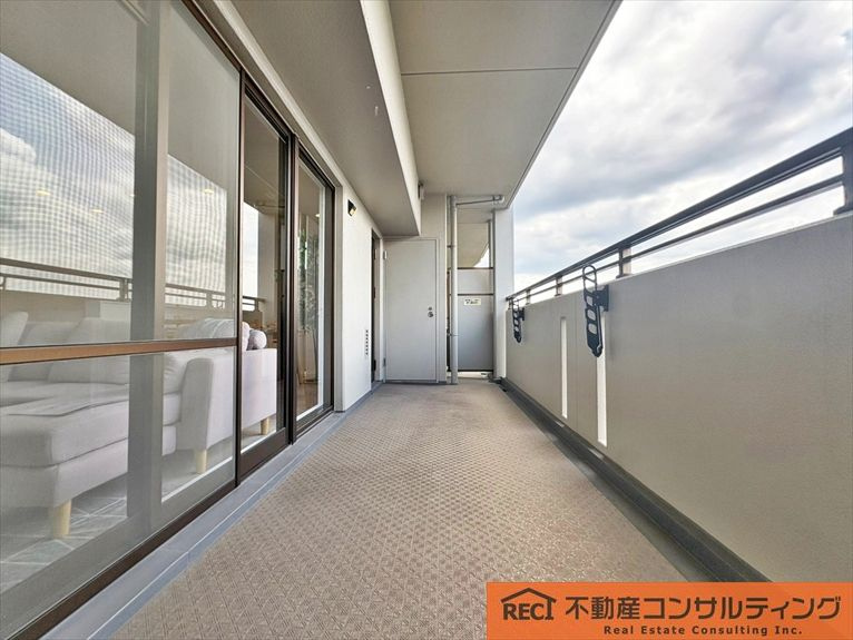 モンセーヌ住吉川公園1番館のバルコニー