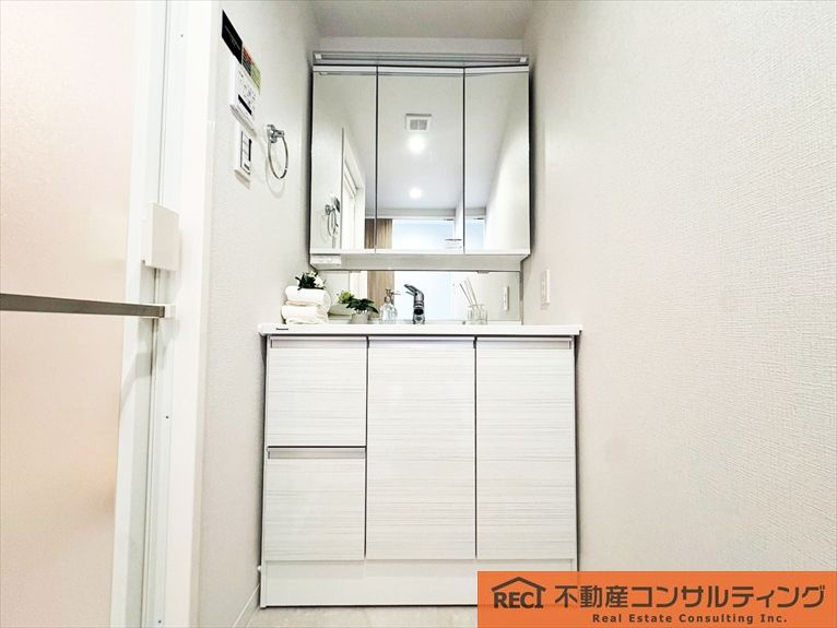モンセーヌ住吉川公園1番館の洗面所
