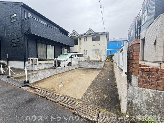 ハイツヤナギの駐車場