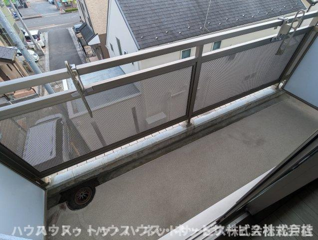 フローラのバルコニー