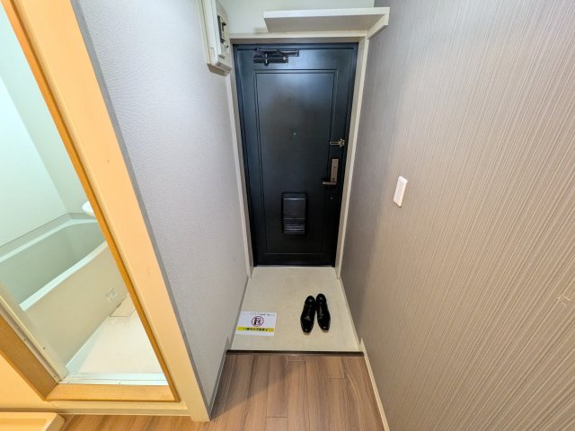 メゾン椿の玄関