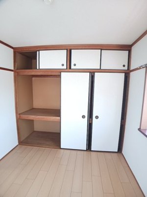 【収納】 | リバーサイドハイツ | こまごまとしたものを収納できそうですね