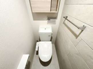 【トイレ】 | D-Sereno新倉　Ⅰ | 他のお部屋の写真です