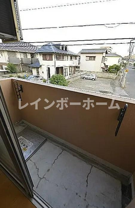 ソレイユ市川のバルコニー