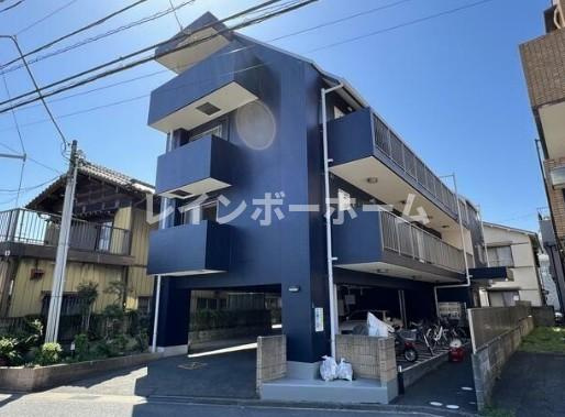 ソレイユ市川の外観