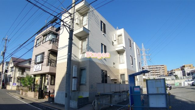 ゼフィール大宮の外観