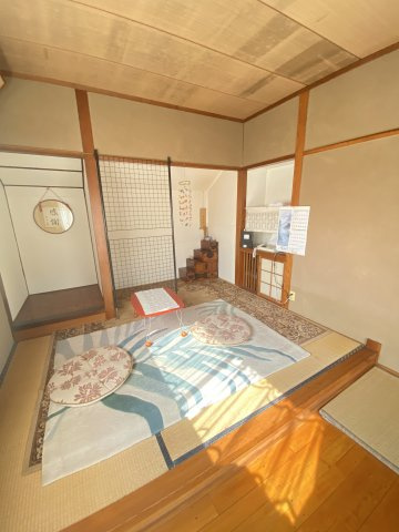 宮野上高床式倉庫のある戸建ての寝室