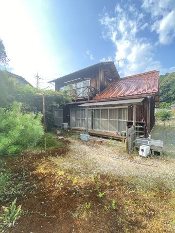 宮野上高床式倉庫のある戸建ての外観