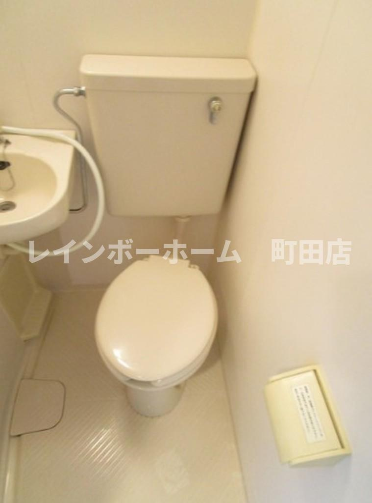 ウィンベルソロ鶴川１※初期費用分割あと払いサービス利用可能物件のトイレ|※別号室参考写真