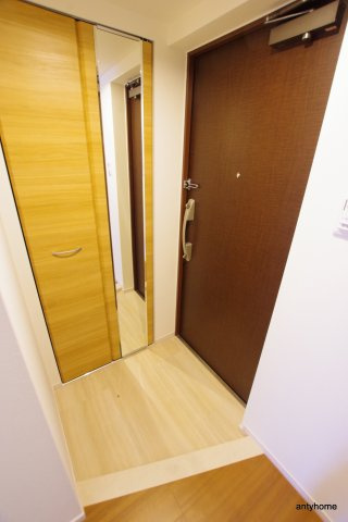 JASPER御堂筋本町　仲介手数料無料の玄関