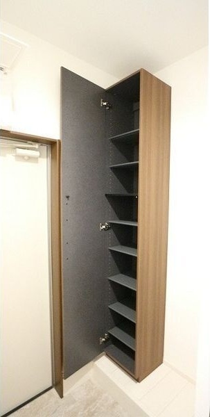 Grandtic Dorf新栄の玄関
