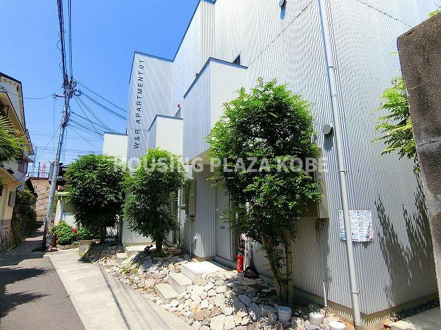 W＆R　APARTMENT　01