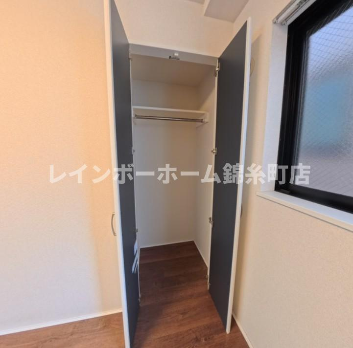 ラフィネ森下の収納
