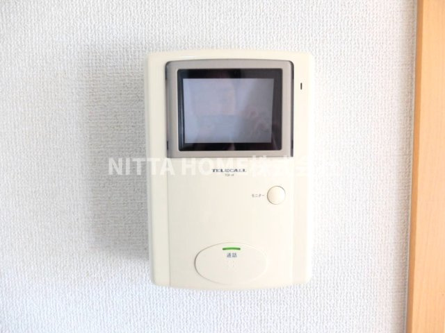 ファミールメゾンのセキュリティ|安心ＴＶインターフォン付☆