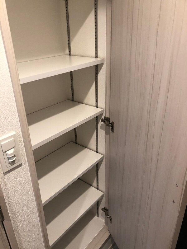エストゥルース武蔵小杉の玄関