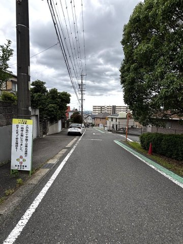 大府市横根町羽根山土地の前面道路含む現地写真