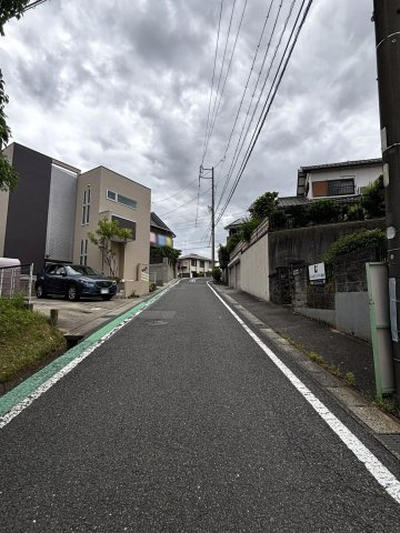 大府市横根町羽根山土地の前面道路含む現地写真
