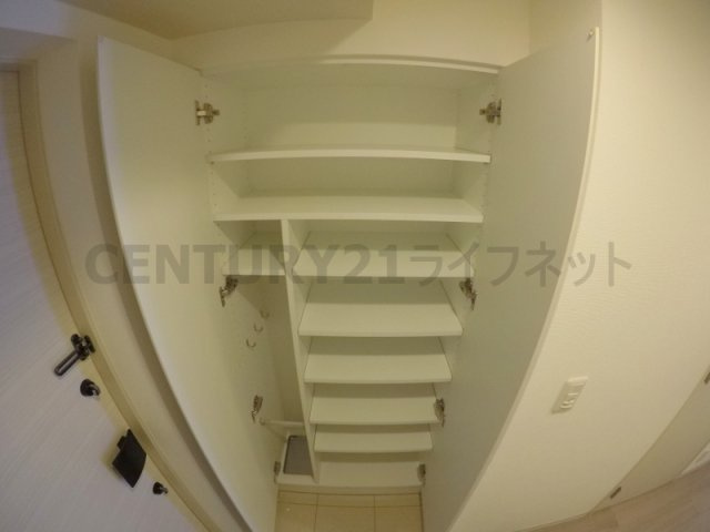 【玄関】 | コンフォリア江坂