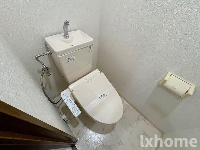 グランコート南摂津のトイレ|ゆったりとした空間のトイレです