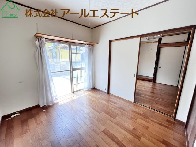 加古川市加古川町大野　　　JR加古川線「日岡駅」徒歩14分の前面道路含む現地写真