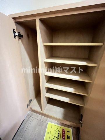 ルーセントオーデン難波の収納