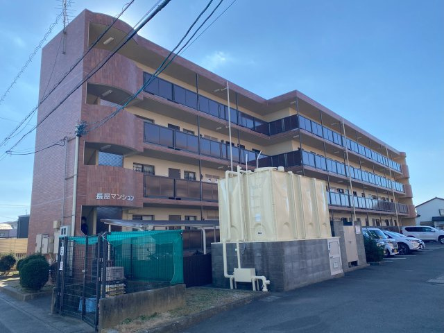 長屋マンションの外観