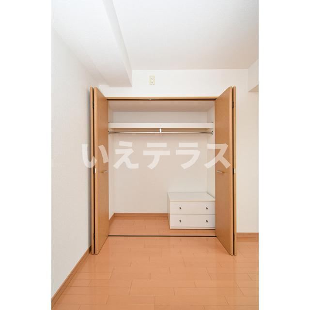 ロイヤルヒル神戸三ノ宮Ⅱの収納